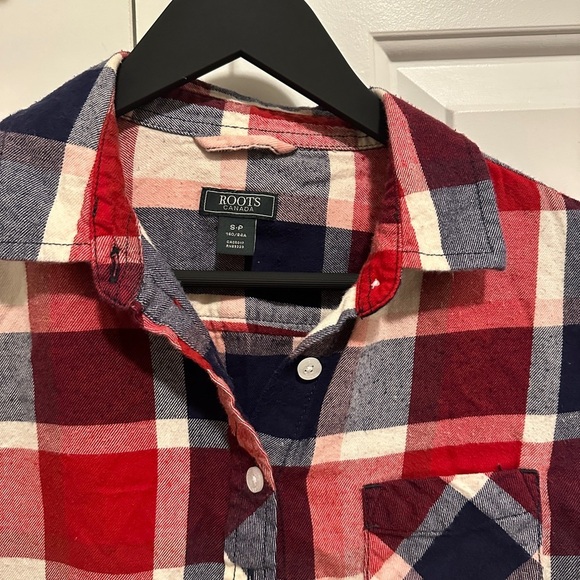 Roots Red Blue White Plaid Button Down Shirt Flannel Size Small - Picture 4 of 7